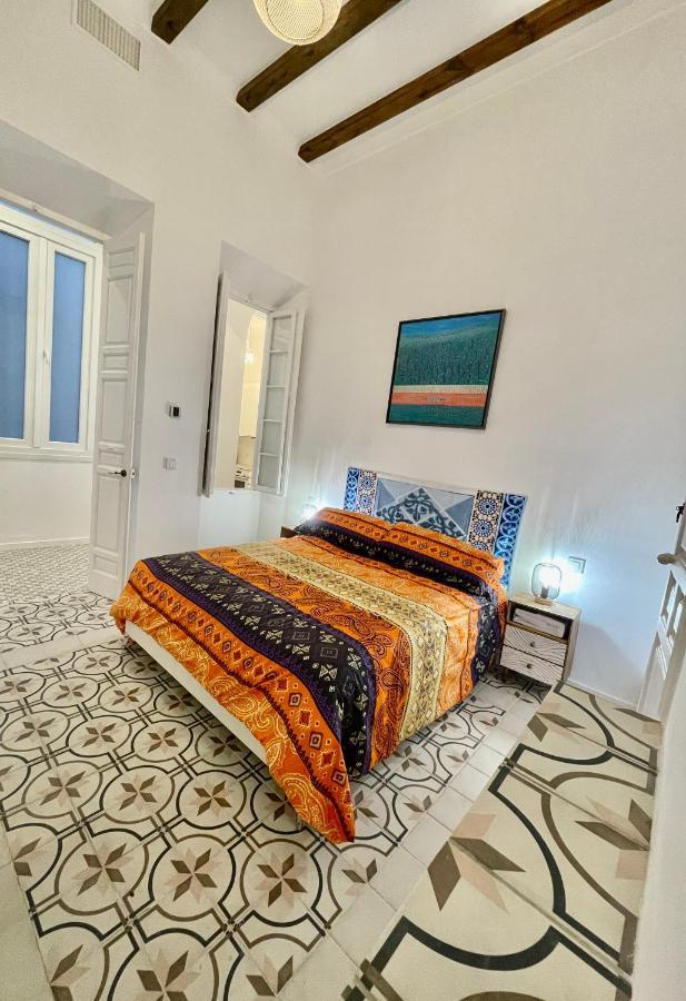 Picasso'S Tres Puertas 4 Bedrooms Málaga Eksteriør billede